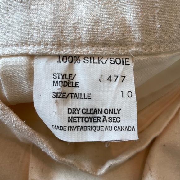 Vintage Edie Johne 1980s Silk Cream and Gold Embellished Blouse & Skirt Set - Picture 15 of 16